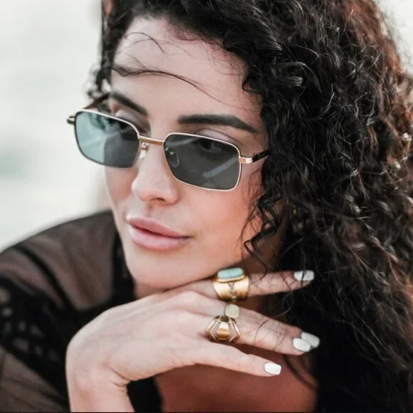 Gucci GG1457S 005 Women BRAND NEW Sunglasses Gold Green Rectangle GUCCI Sunglasses GG1457S 005 Gold 2023 main image 2